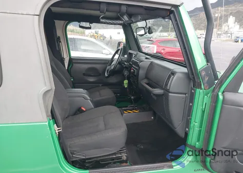 2004 Jeep Wrangler Unlimited из США, поврежденный, VIN 1J4FA49S24P759775